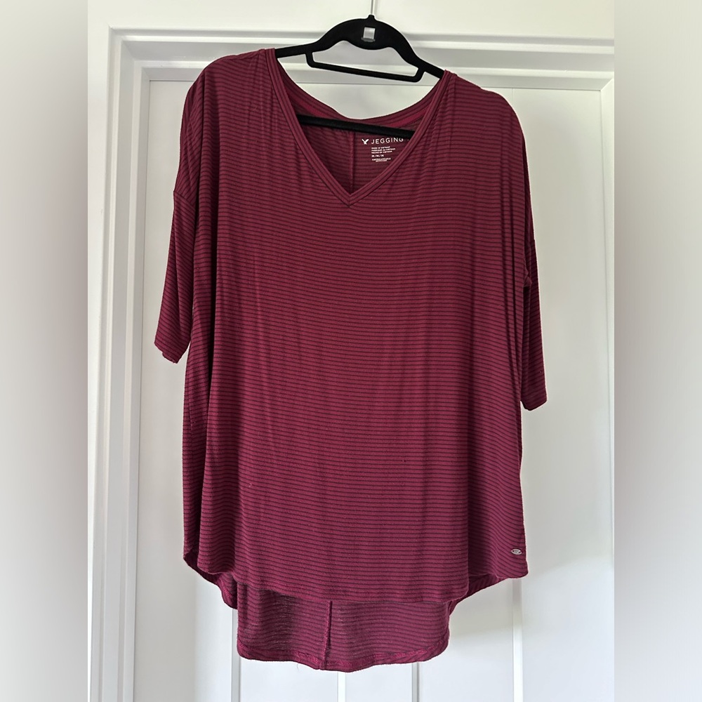 Jegging Tee - American Eagle size M